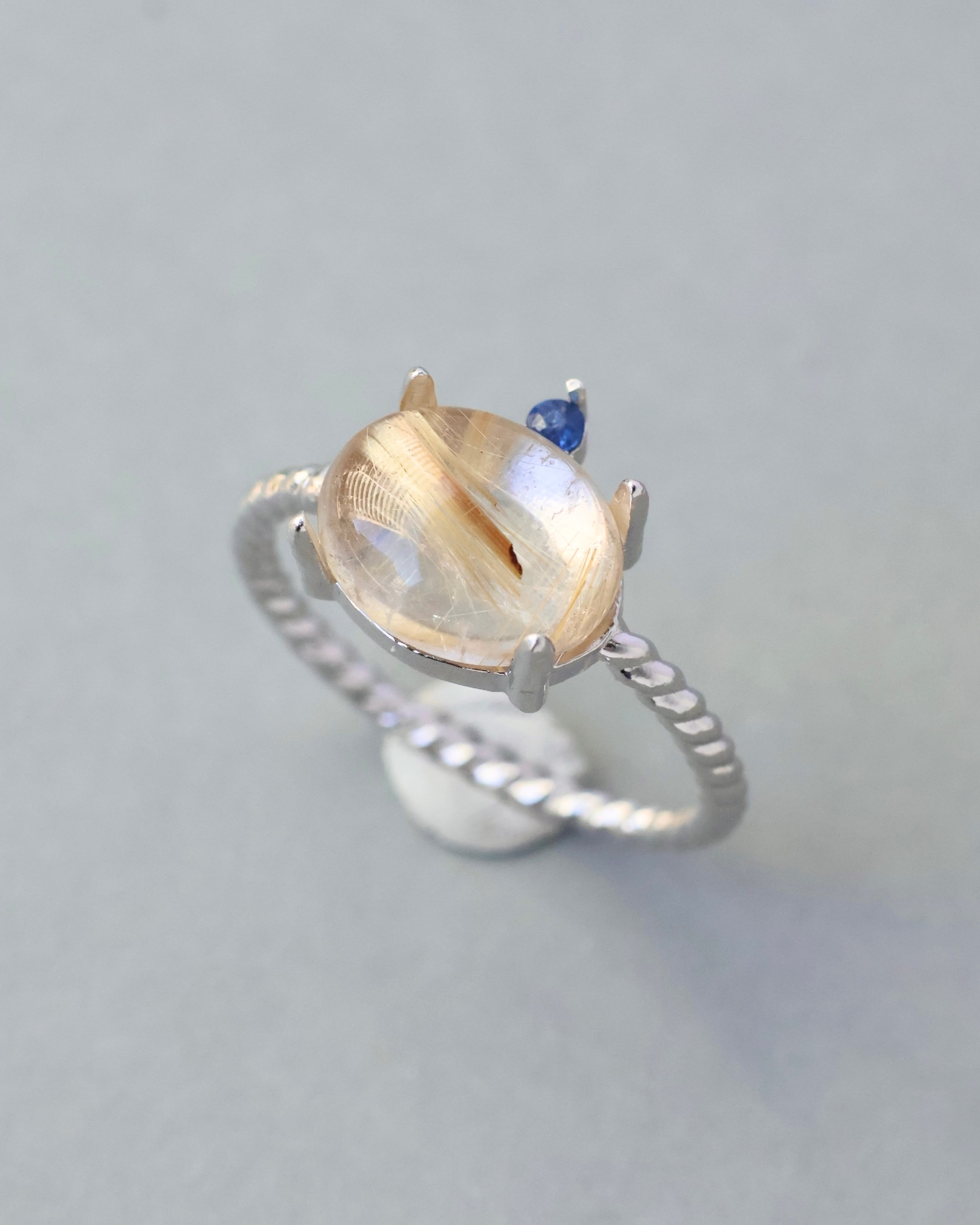 【Silver925】Twist ring+1stone “Star tail”