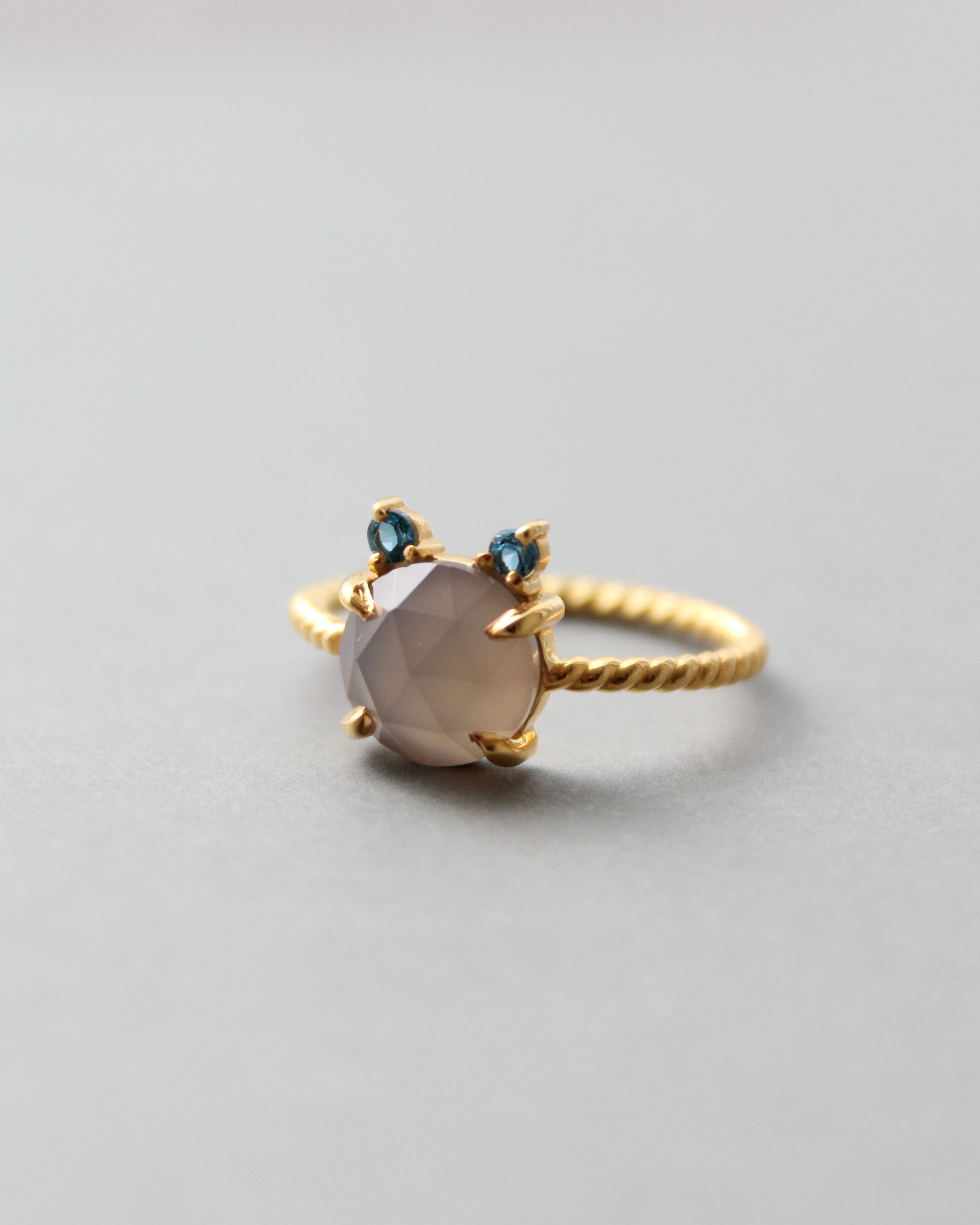 【K10】Twist ring “CAT” シャグリーズ