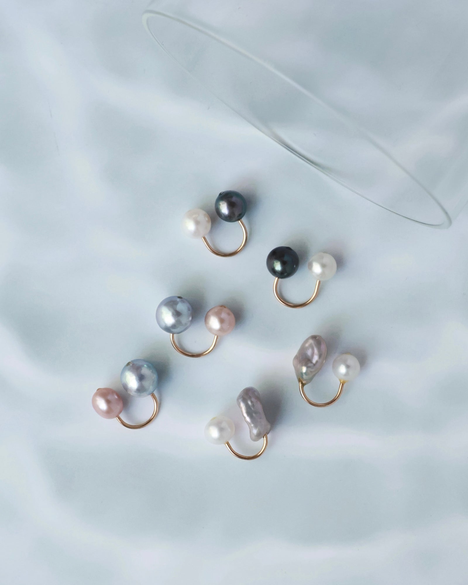 Wパールイヤークリップ