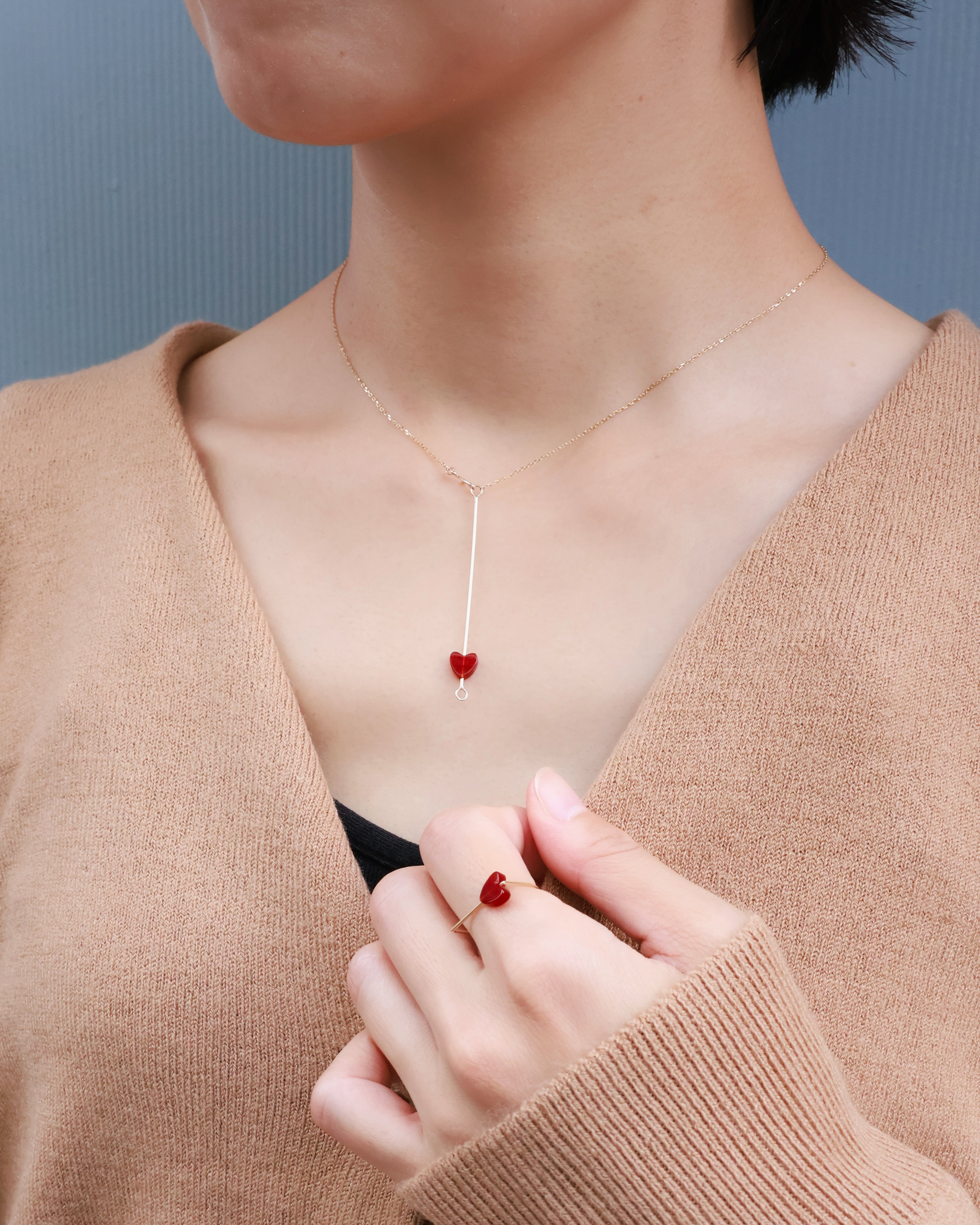 D necklace “Queen”