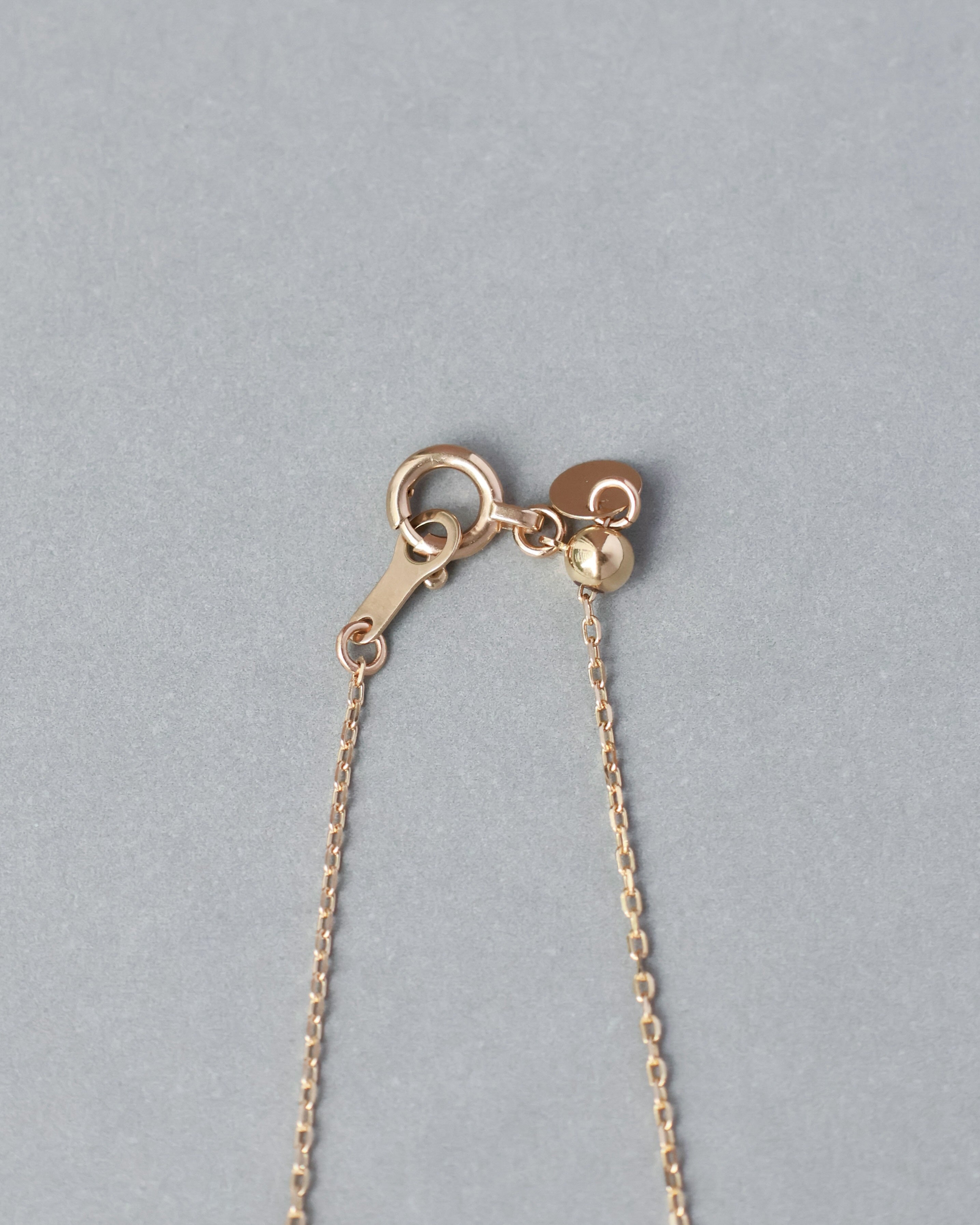 D necklace “Queen”