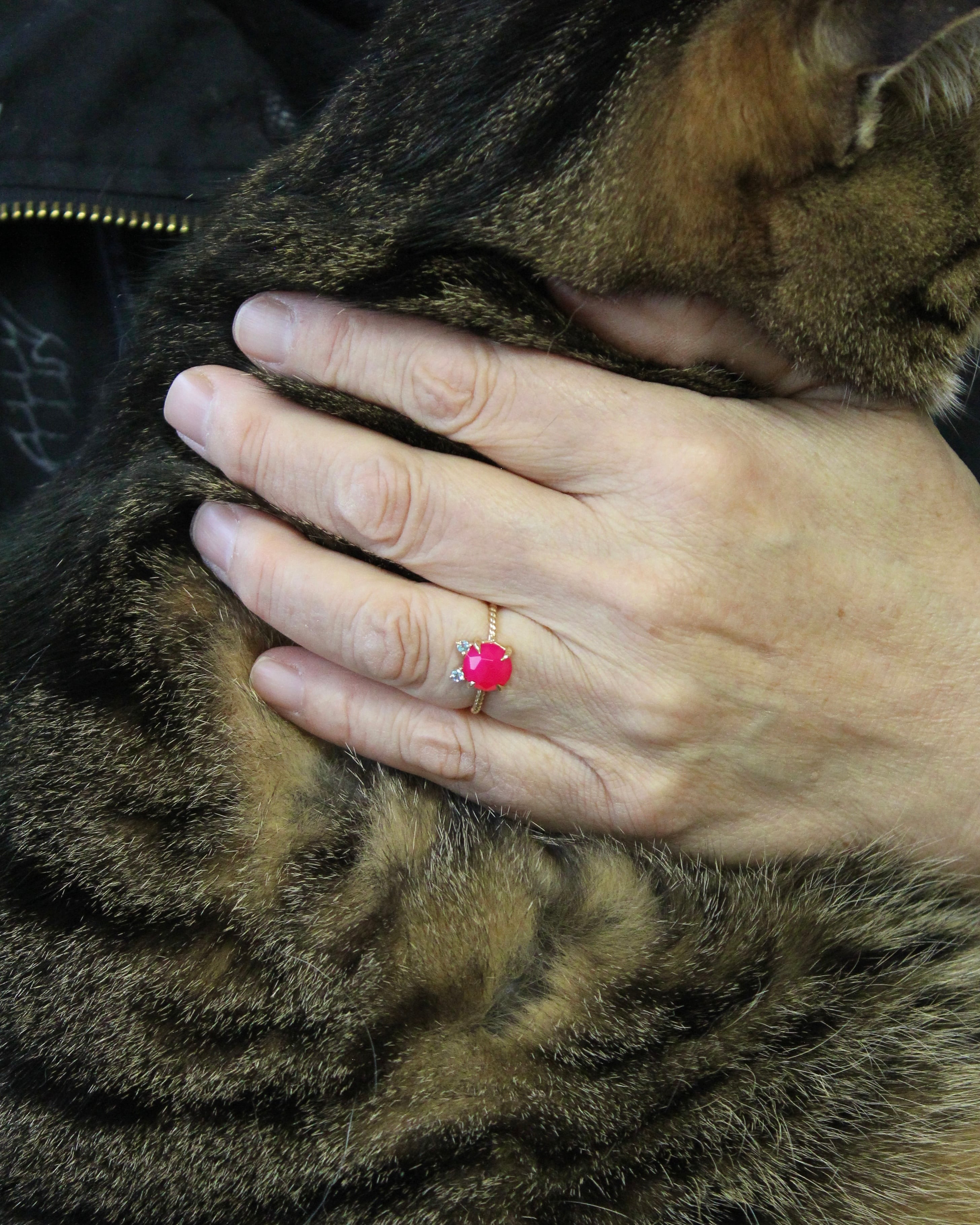 【K10】Twist ring “CAT” シャローズヴィフ