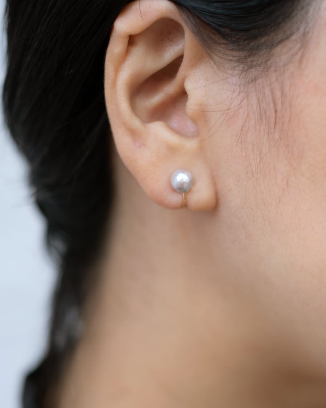 【片耳】Wパールイヤークリップ