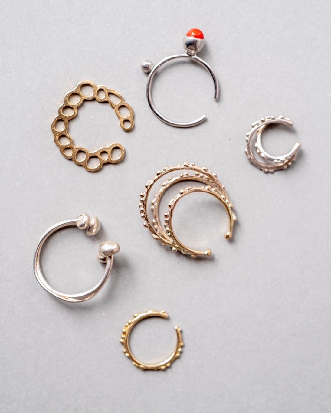 フェアリーサークルイヤーカフ