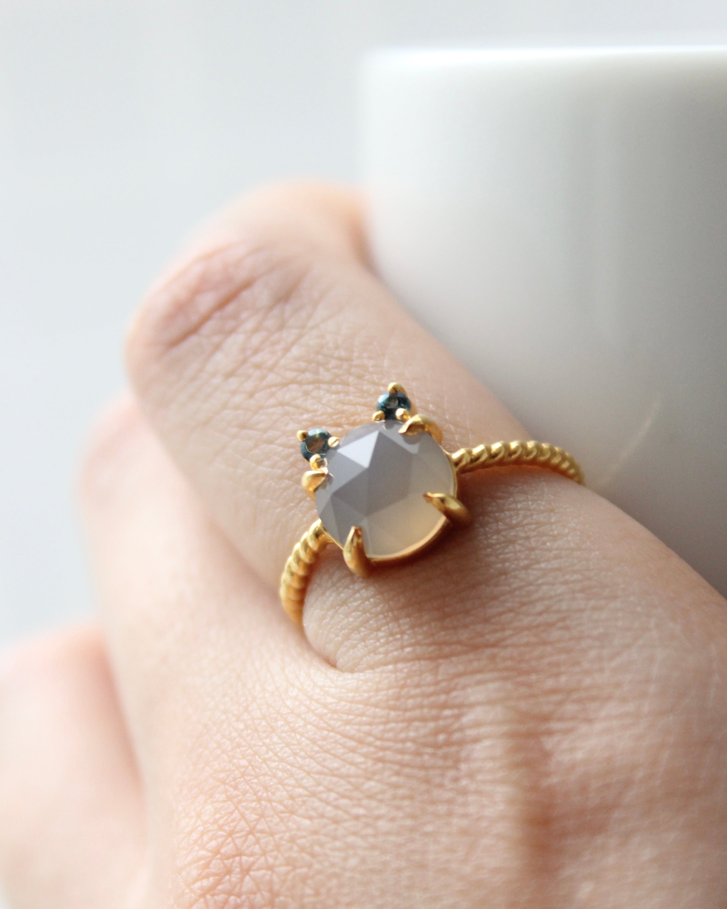 【K10】Twist ring “CAT” シャグリーズ